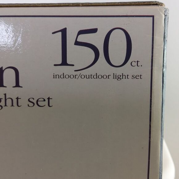 Holiday Time twinkling ribbon light set - Picture 10 of 13